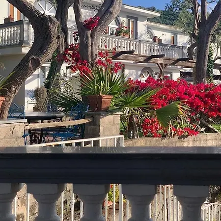 Giovanna Szálloda Sorrento