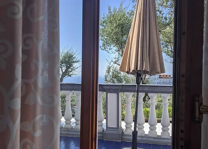 Ξενοδοχείο Giovanna 2*